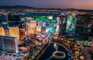 Las Vegas Hotel & Casino Guide: พักที่ไหนดี? มีเกมอะไรให้เล่น? มัดรวมข้อมูลครบจบในที่เดียว! Las Vegas Hotel & Casino